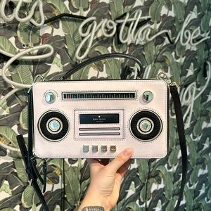 ✨RARE✨ Kate Spade Boombox Bag